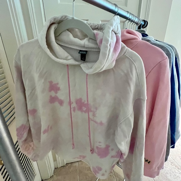 Wild Fable Pink Tie Dye Cropped Hoodie